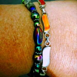 Beautiful vintage 950 silver (Purer than 925 Sterling)  multicolored bracelet.B5